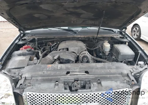 2014 GMC Yukon Xl 1500 Denali из США, поврежденный, VIN 1GKS1MEF2ER125874